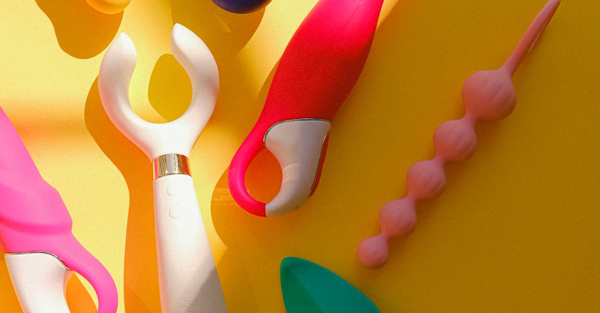 How to Use Sensory Play for Enhanced Intimacy