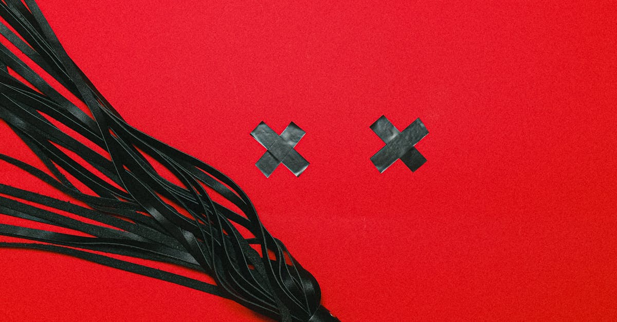 What to Expect from Non-Verbal Cues During Intimacy